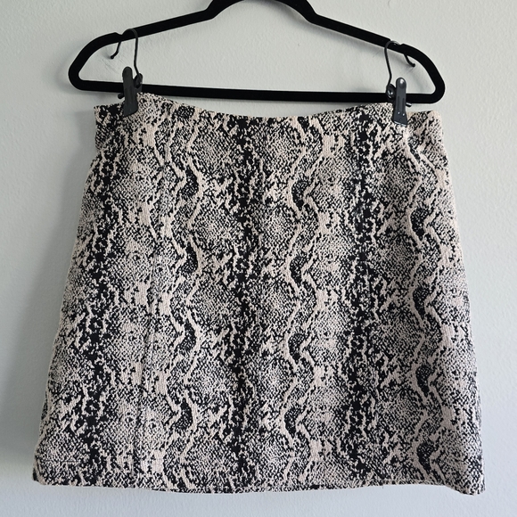 Free People Dresses & Skirts - Free People Snake Patterned A-line Mini Skirt 12